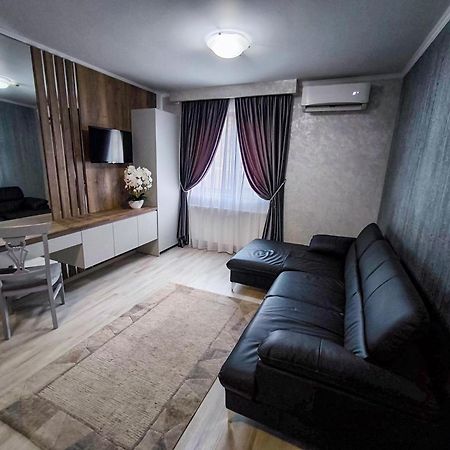 Hotel Dorobanti ヤシ エクステリア 写真