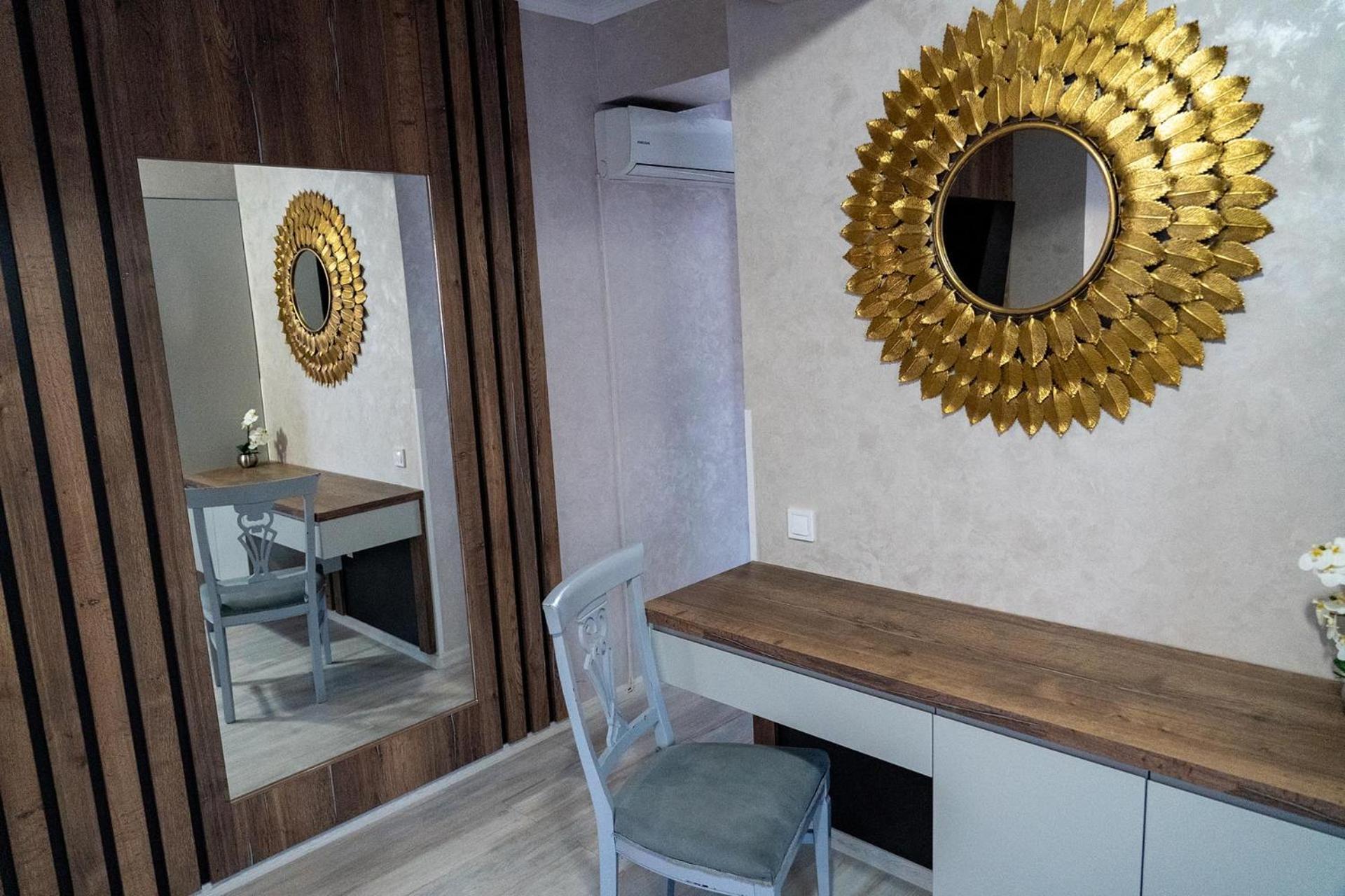 Hotel Dorobanti ヤシ エクステリア 写真
