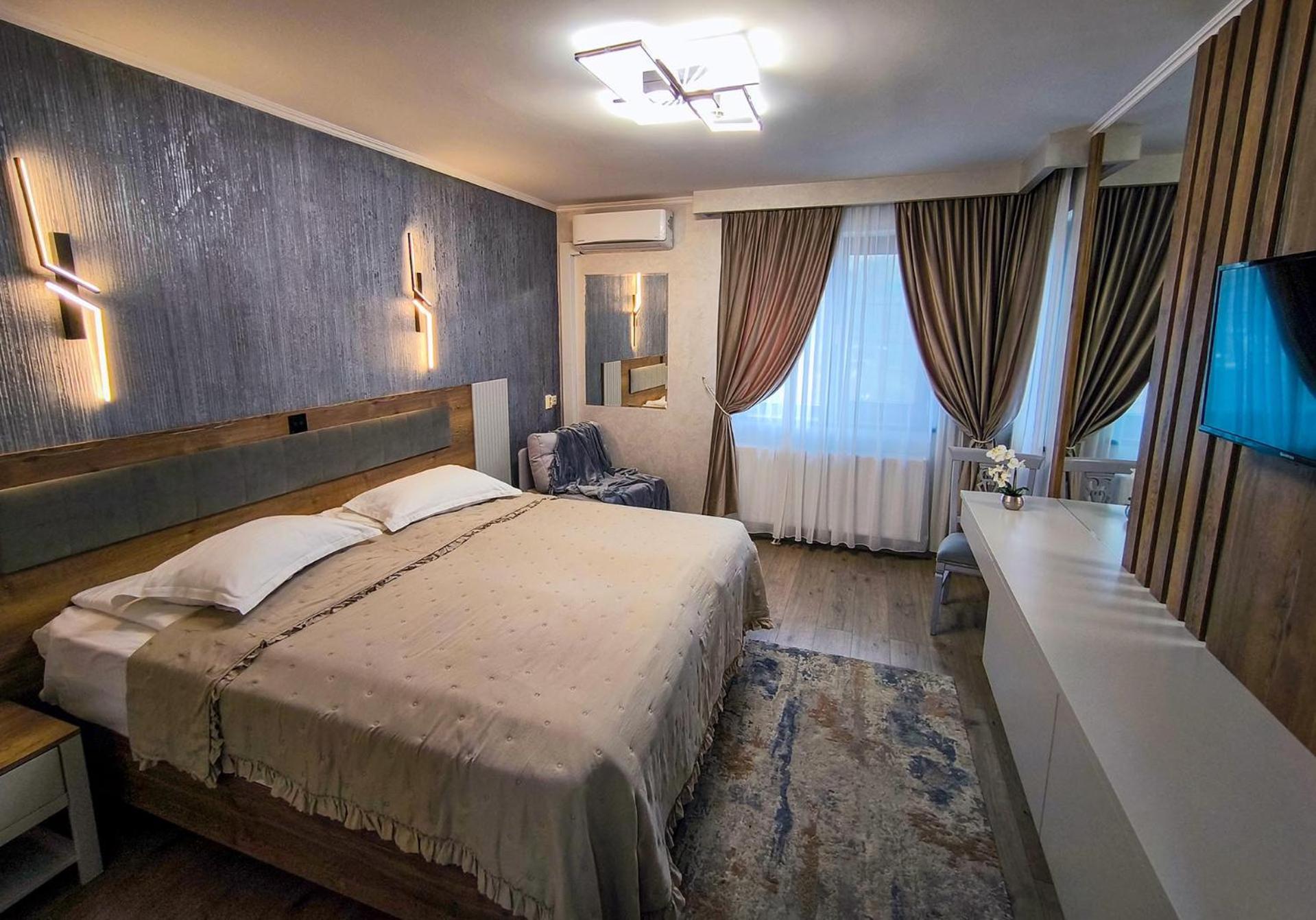 Hotel Dorobanti ヤシ エクステリア 写真