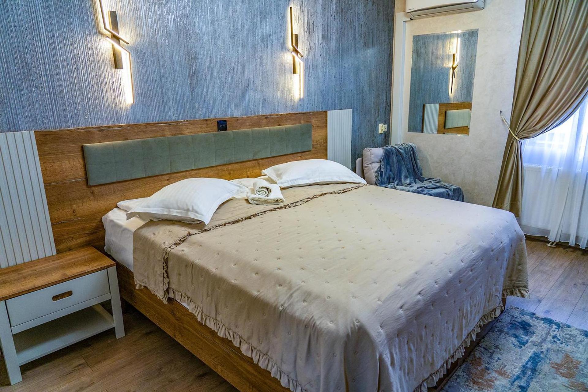 Hotel Dorobanti ヤシ エクステリア 写真