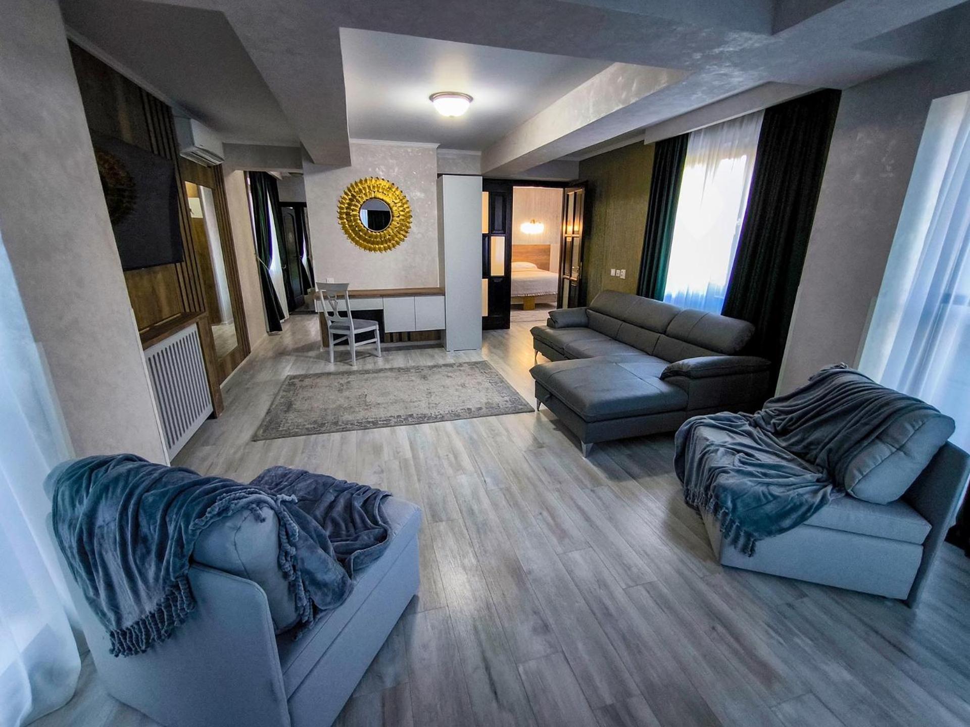 Hotel Dorobanti ヤシ エクステリア 写真